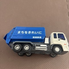 トイコー ISUZU GIGA ジュニア清掃車 ゴミ収集車の画像