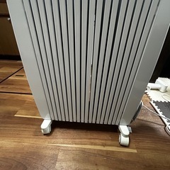 デロンギオイルヒーターの画像