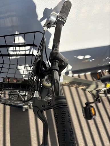 Jeep 子ども用自転車 補助輪付き／前カゴあり