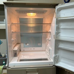 SHARP 冷蔵庫465ℓシルバー　両開きの画像