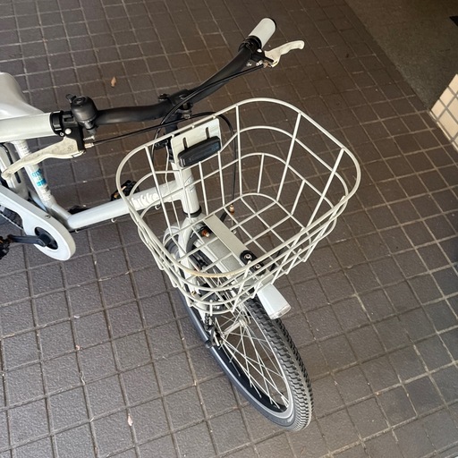 子供用自転車22インチブリヂストンビッケライトグレー (広尾の