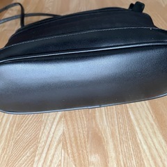 ショルダーバッグ　黒の画像