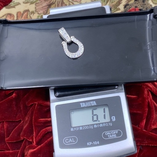 Pt950 馬蹄トップ　ホースシュー　ペンダント　6.1g ダイヤ 0.62ct
