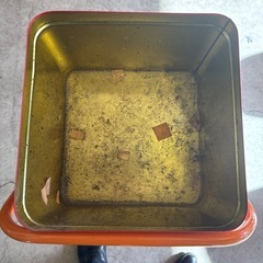 灰皿、吸い殻入れの画像