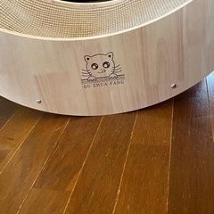 お取引中〜猫爪とぎANDベッドネコおもちゃの画像