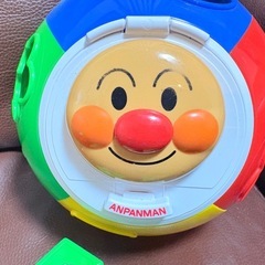 アンパンマン　まるまるパズルの画像