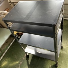 スチールラック　ブラック　中サイズ　中古の画像