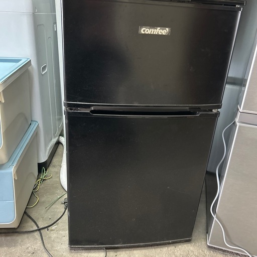 Comfeeノンフロン冷凍冷蔵庫「RCT90BL(E)」