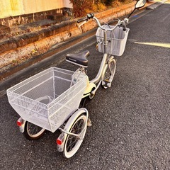 電動アシスト自転車◇三輪ワゴン◇ブリヂストン◇アシスタ◇3段ギアの画像