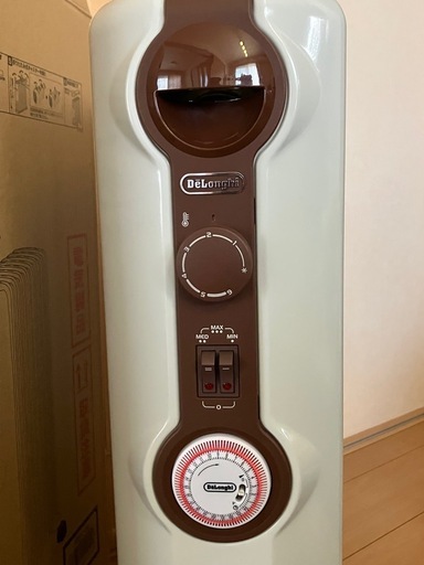 デロンギ　オイルヒーター　実質未使用　 トップハンガーセット