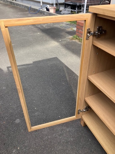 無印良品 キャビネット ガラス扉 観音開き 天然木 オーク材 食器棚