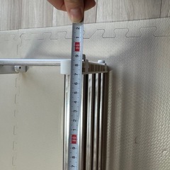 伸縮ラック　収納棚の画像