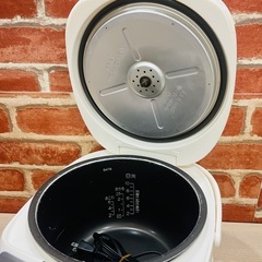 【ZOJIRUSHI】マイコン炊飯ジャー NL-CS18 2016年製の画像