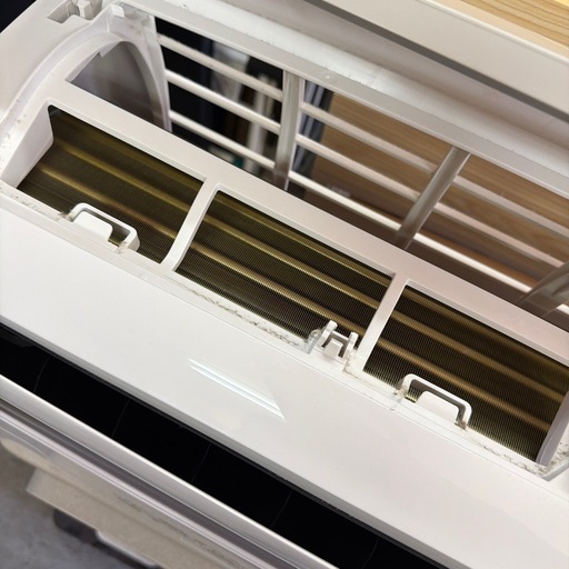 【済】アイリスオーヤマ ルームエアコン 6畳用 2.2kW①