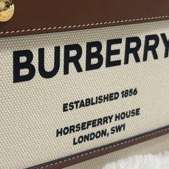 【30%OFF】Burberry フレヤトート　スモールの画像