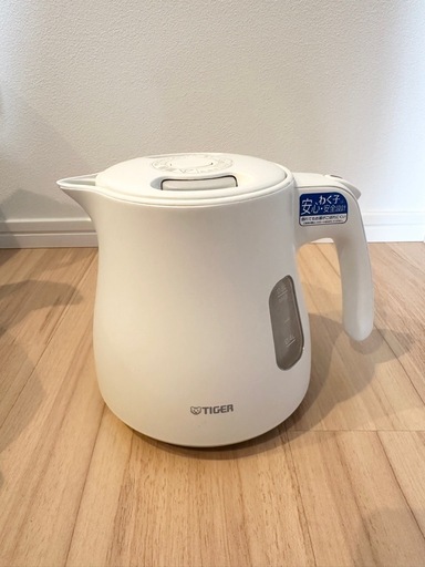 お引き取り先決定しました！【家具・家電セット】ベッド、マットレス、冷蔵庫、ケトル、ミキサー、ホットサンドメーカー