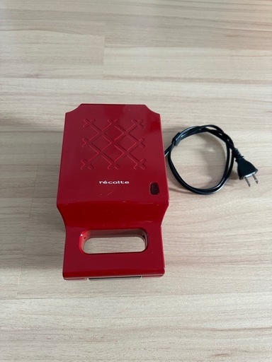 お引き取り先決定しました！【家具・家電セット】ベッド、マットレス、冷蔵庫、ケトル、ミキサー、ホットサンドメーカー