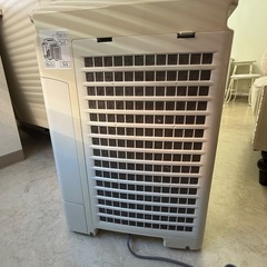 【事業撤退の為不用品処理】空気清浄機の画像