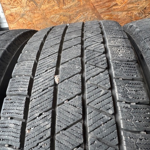 BRIDGESTONE ブリヂストン　ブリジストン VRX3 205/60R16 スタッドレス　タイヤ　2022年製　16インチ