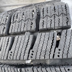 バリ山　BRIDGESTONE REVOGZ 155/65R14 スタッドレス　タイヤ　2016年製　14インチの画像