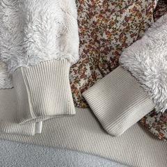 フード付きボアジャンパーの画像