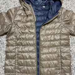 ユニクロ　ライトダウン　150㎝の画像