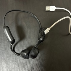 イヤホン 4個 まとめ売り 有線 無線の画像