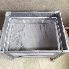 プレイヤード ベビーサークル 折りたたみ キャスター付 収納袋付の画像