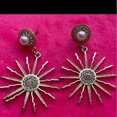 新品未使用Hゴールドピアス2点セットの画像