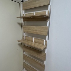 突っ張り収納の画像