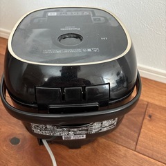 パナソニック 三合炊飯器SR-KT067の画像