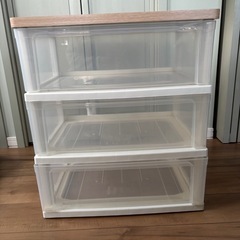 衣装ケースの画像