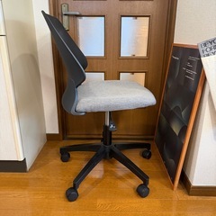 ニトリ　オフィスチェアの画像
