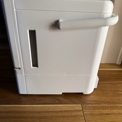 三菱重工 roomist SHE60XD-W 加熱式加湿器 の画像