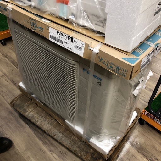 未使用品【店頭お渡し限定】(26-1-20)ダイキン　ルームエアコン　14畳　F404ATMP-W＋R404AMP 未使用品【店頭お渡し限定】(26-1-20)ダイキン ルームエアコン 14畳