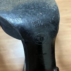 シャネル パンプス 35 1/2の画像
