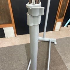 ハンガーラックの画像