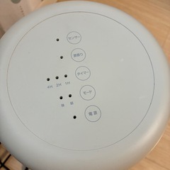 人感センサー付きセラミックヒーター　センサースイングヒート　電気ストーブ　ファンヒーター　小型ストーブの画像