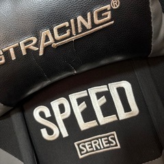 ゲーミングチェア　GTRACINGの画像