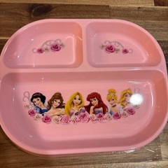 新品食器の画像