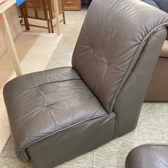 【ジモティー割引で最大15％OFF⭐️】1人掛けソファー　モカブラウンの画像