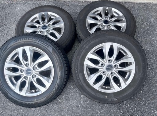 ホイール付スタッドレスタイヤ195/65R15