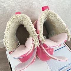 アンパンマン スノーブーツ 13cm ピンクの画像