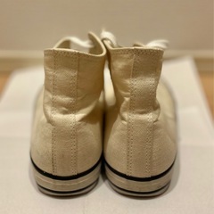 ハイカットスニーカーの画像