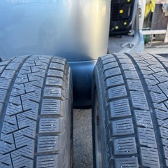 15インチスタッドレスタイヤ4本セット
の画像