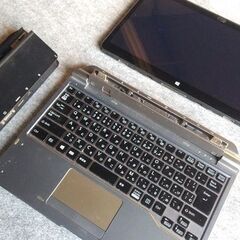 富士通タブレット Q775の画像