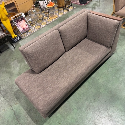 ソファ　2人掛け　二人掛け　茶色　ブラウン　ニトリ　おしゃれ家具　肩肘置き