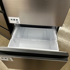 3ドア冷蔵庫　HITACHI    R-V32RVLの画像