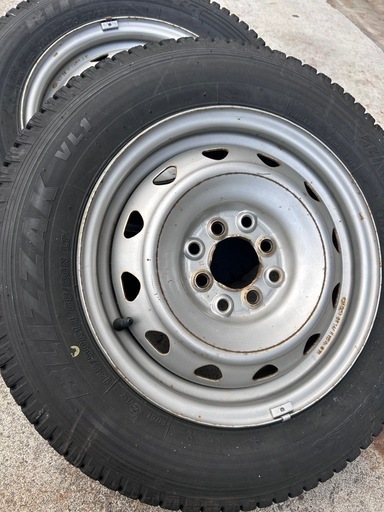 バン用スタッドレスホイル付き！155/80R14