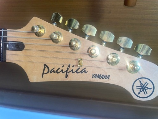 YAMAHA Pacifica 312 ギター
